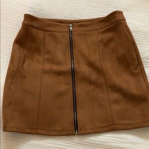 Suede-look skirt